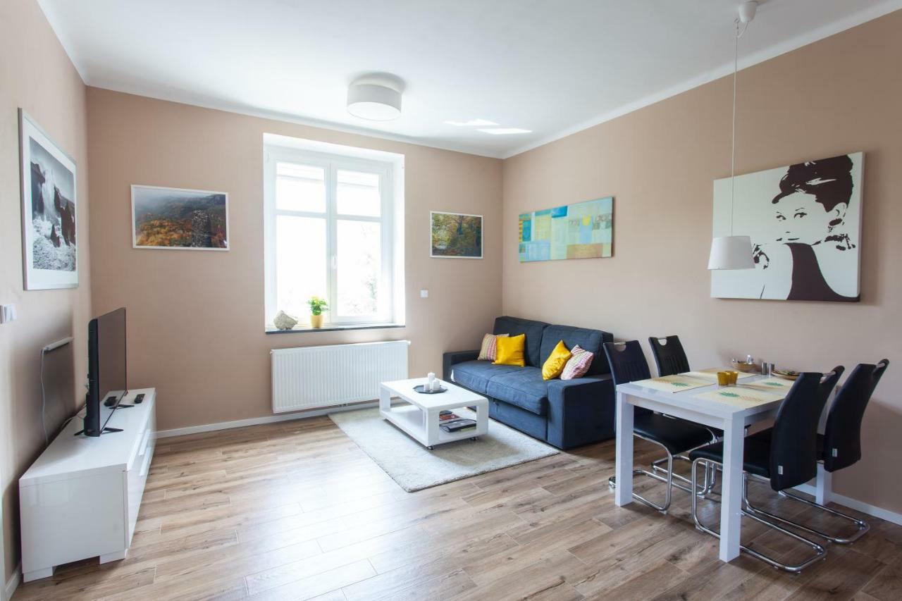 Apartament Eliska *